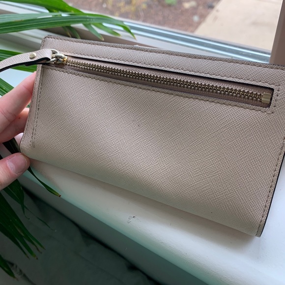 blush pink kate spade stacy wallet - Picture 3 of 4